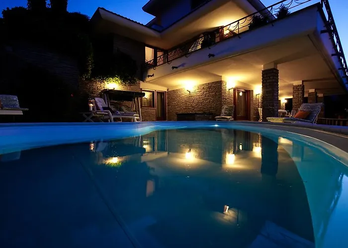 La Volpe Dorata Στρέσα